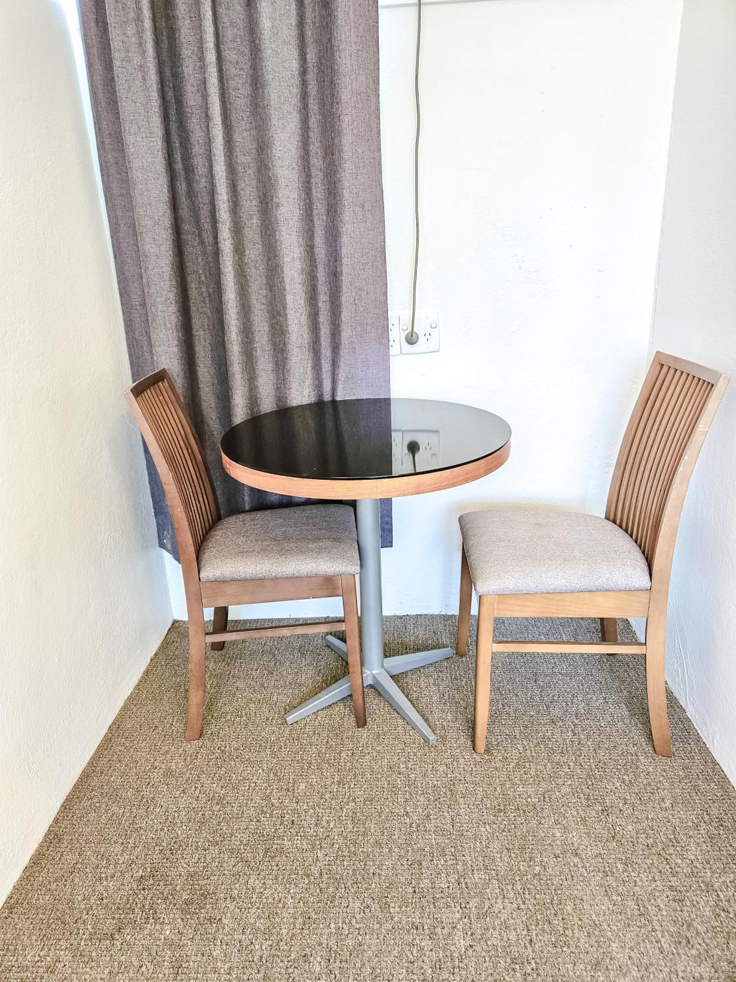 Green Door Motel Lavington ภายนอก รูปภาพ